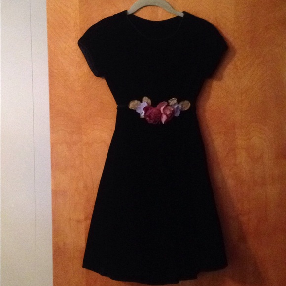 Girl's size 7 Velvet Dress From Neiman Marcus . - Picture 1 of 6